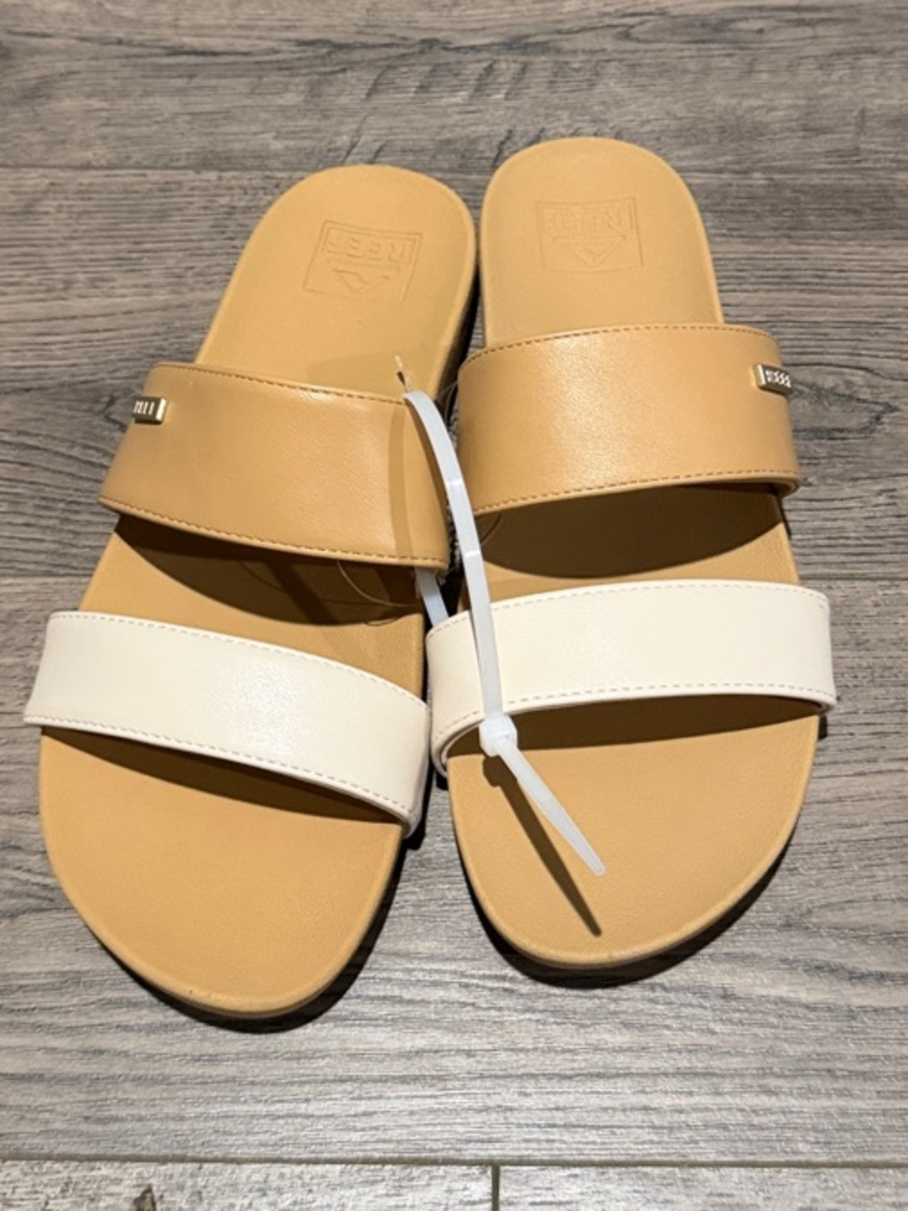 Reef Cushion Vista Arch Support Sandals Sz 9 - Picture 2 of 8
